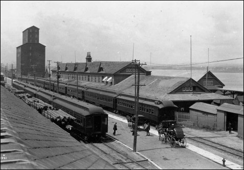 Immigration buildings at Quebec City, c.1899
