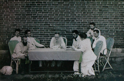 Tolstoy organising famine relief, 1891